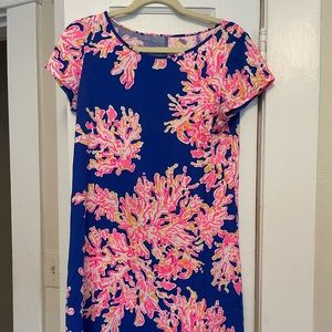 Lilly Pulitzer t shirt dress, small